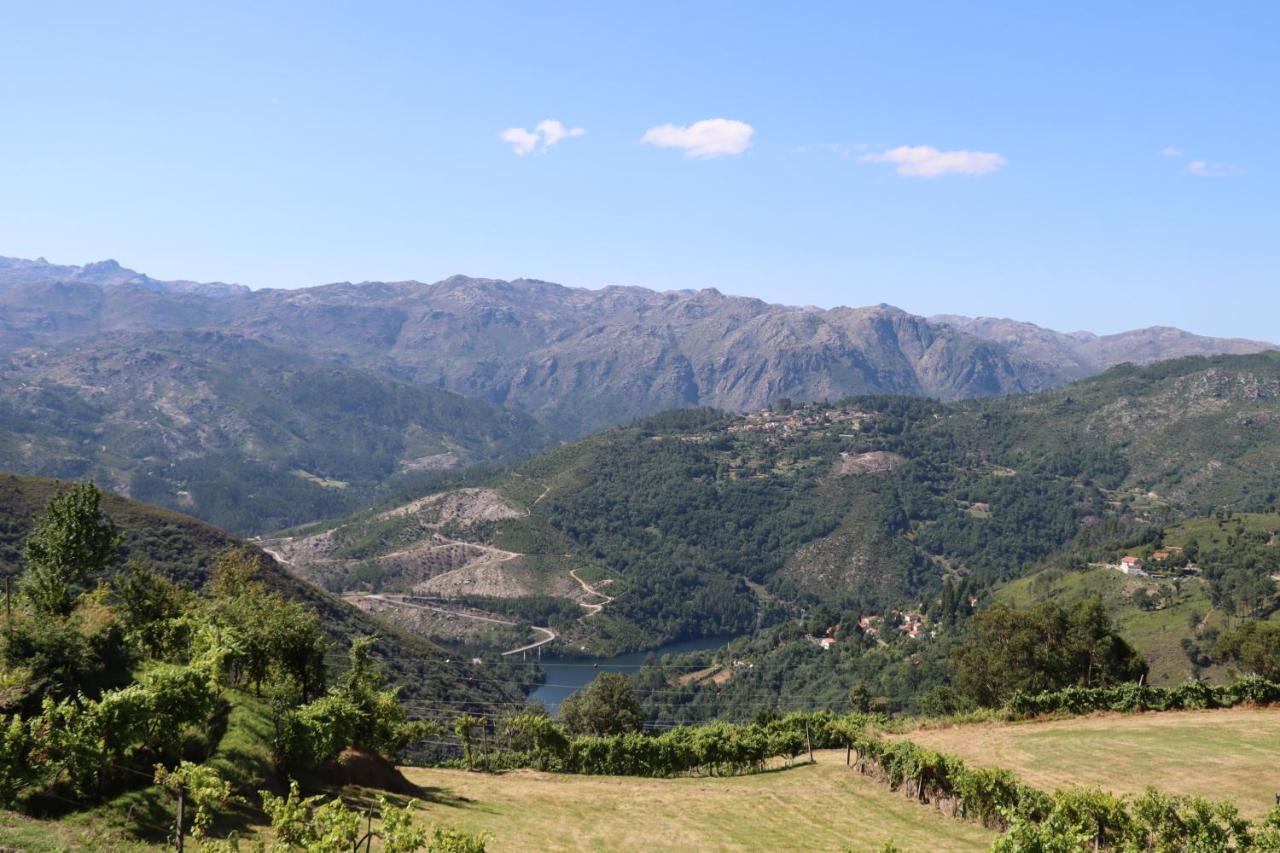 Quinta Da Riba Ma ξενώνας Santa Leocadia Εξωτερικό φωτογραφία
